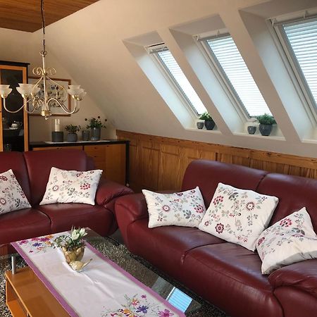Wohlfuehlen In Gepflegter 70 Qm Oberwohnung Marienhafe Buitenkant foto