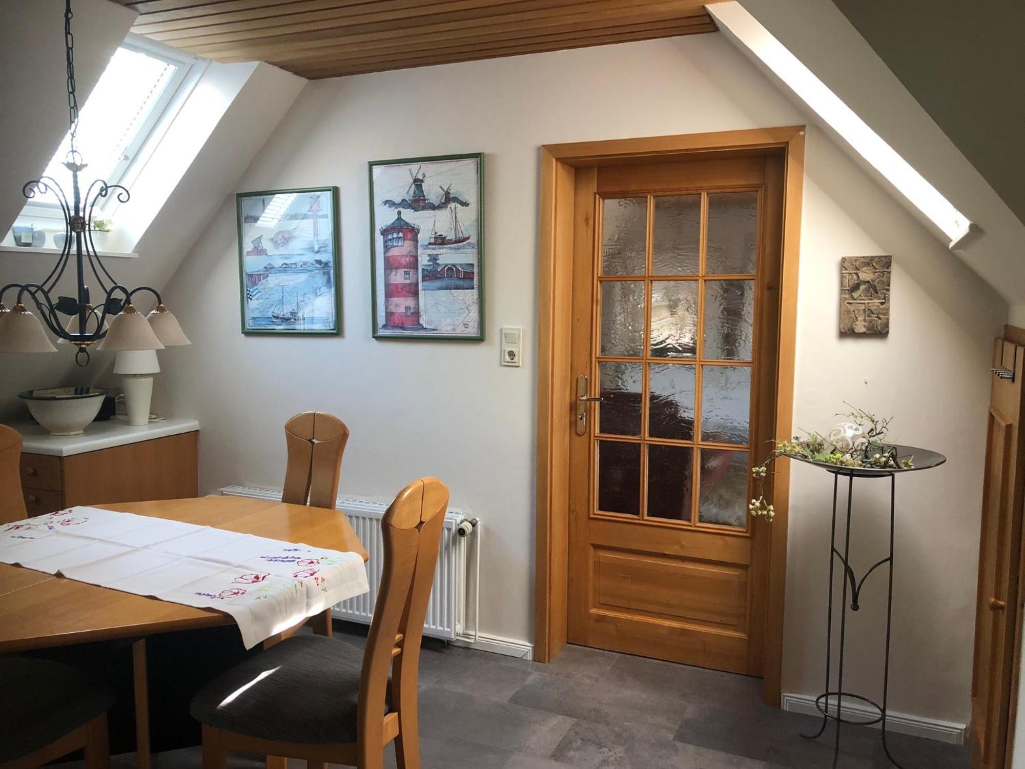 Wohlfuehlen In Gepflegter 70 Qm Oberwohnung Marienhafe Buitenkant foto